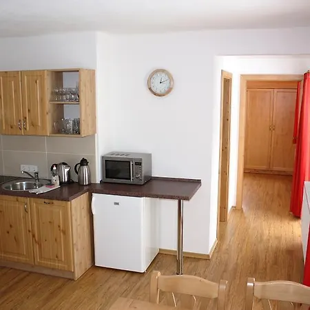 بنسيون فرديناند 3*