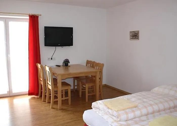 Pensión Pension Ferdinand 3*